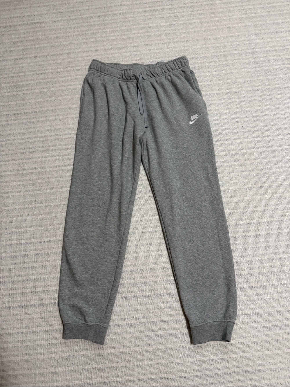 Nike Club Grey Fleece Joggers with White Swoosh Men's Sz M